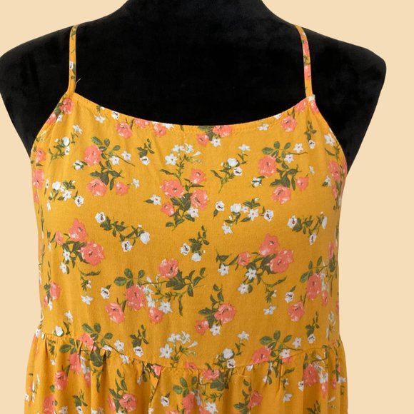 Summer Floral Dress - Picture 2 of 10